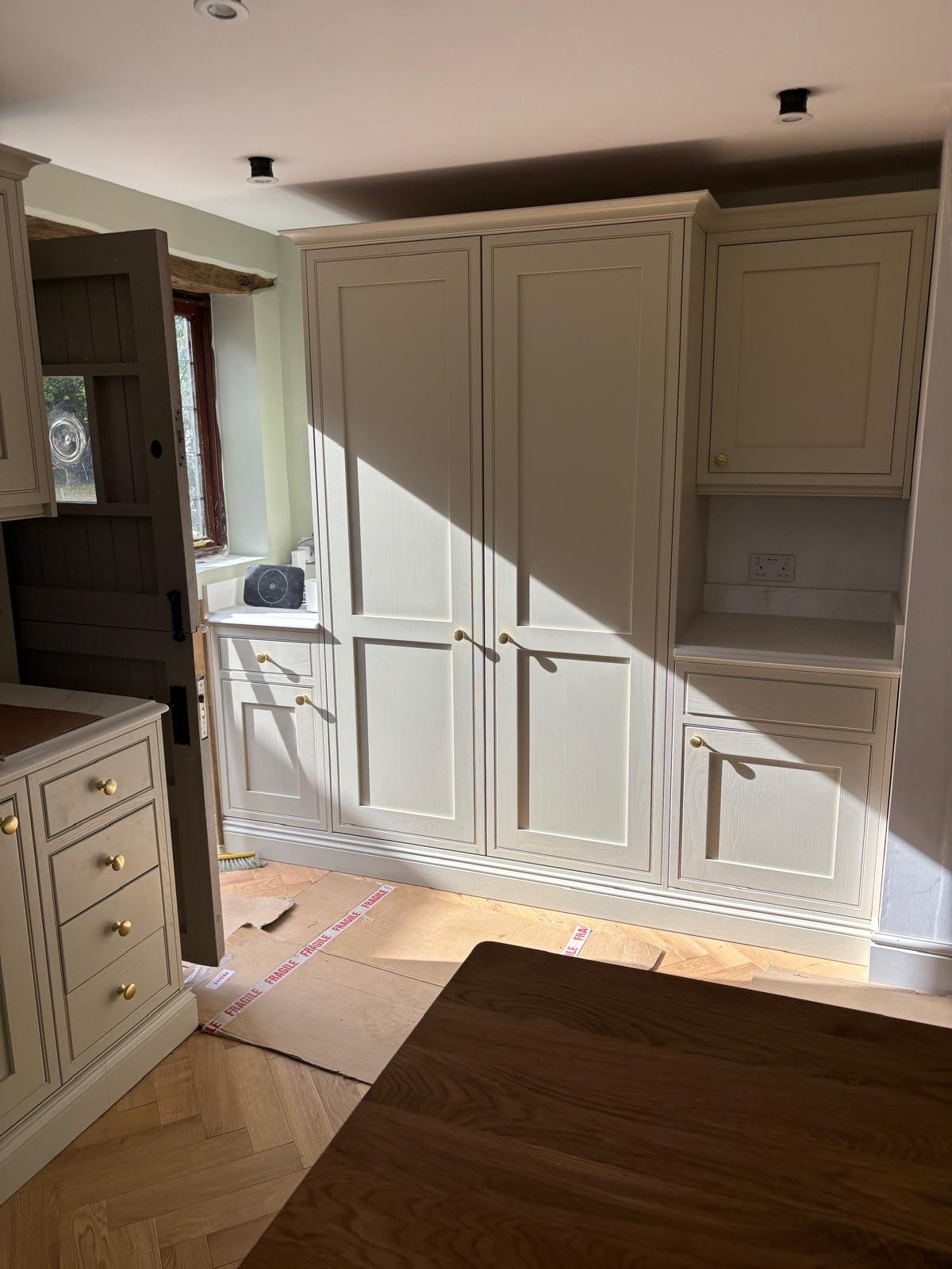 9aefd060-14e0-41e3-aac6-e1088c8813a4